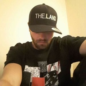 Meet your Posher, Jason